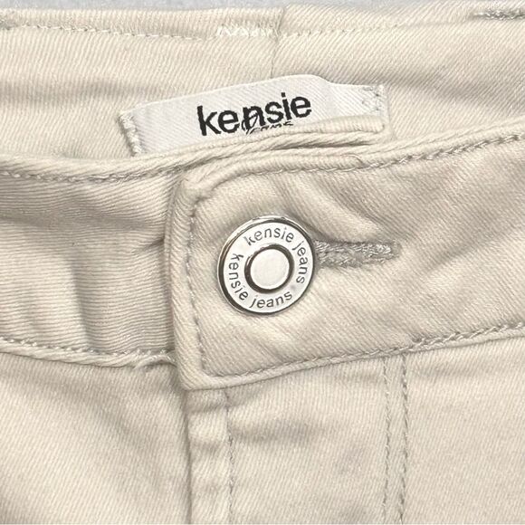 Kensie | Women’s White Stretch Casual Denim Capris Jeans - Picture 5 of 12